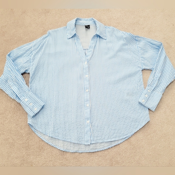 Vero Moda Woman's Oversize Size Small Button Up Shirt Blue White Stripe Blouse - Picture 8 of 14